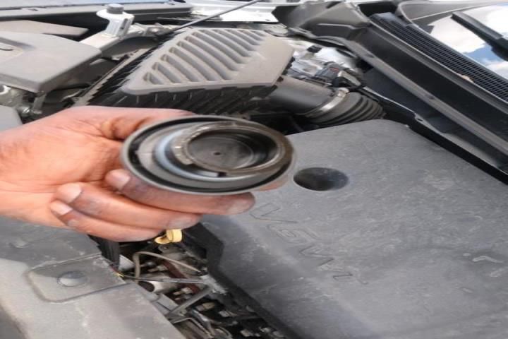 2020 BUICK ENCLAVE ESSENCE 5GAERBKW3LJ116737