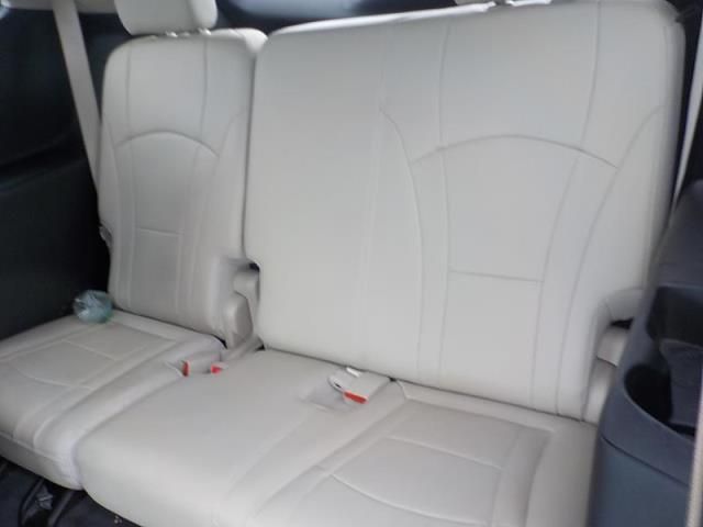 2021 BUICK ENCLAVE ESSENCE 5GAEVAKW7MJ148730
