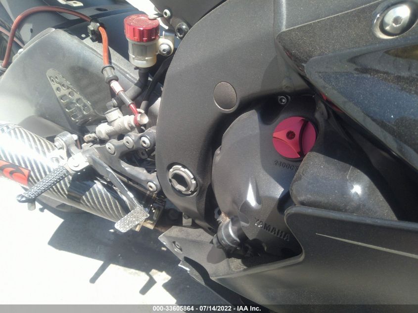 2006 YAMAHA YZFR6 C JYARJ12Y76A002226