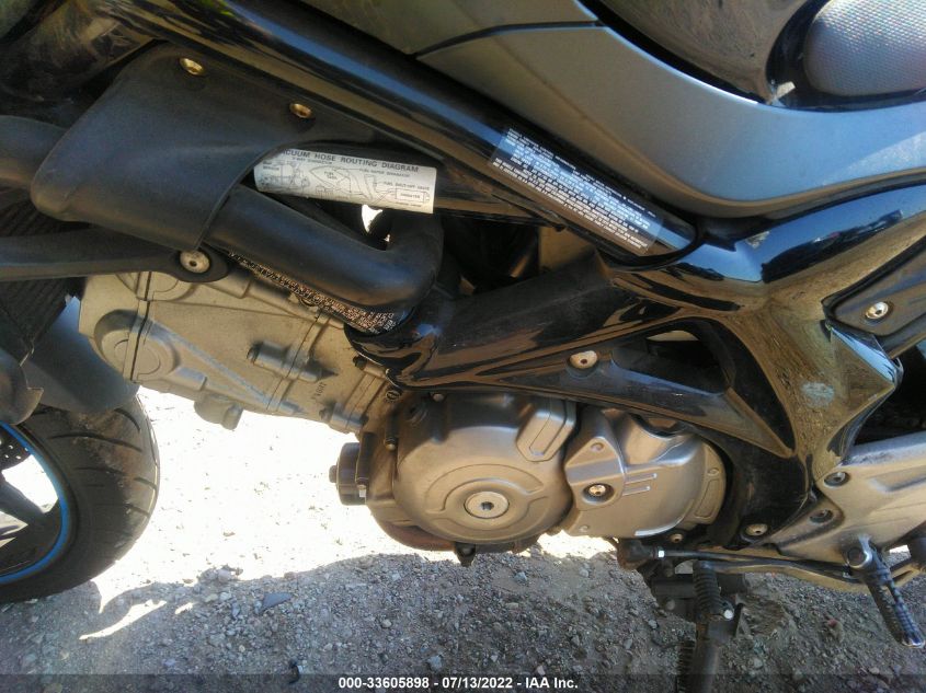 2013 SUZUKI SV650 JS1VP55AXD2100899