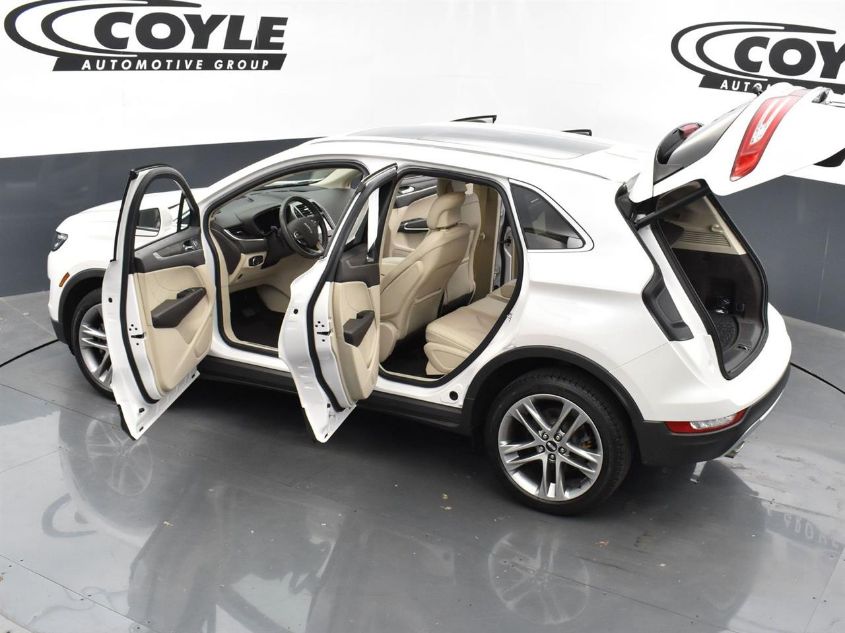 2019 LINCOLN MKC RESERVE 5LMCJ3D9XKUL47991