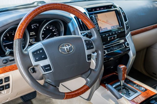 2013 TOYOTA LAND CRUISER JTMHY7AJ9D4011959