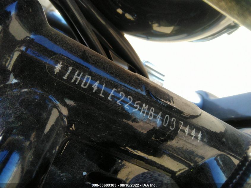 2021 HARLEY-DAVIDSON XL883 N 1HD4LE225MB403744