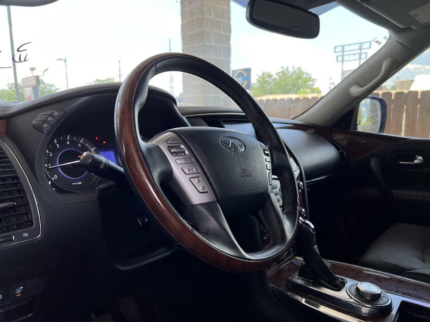2018 INFINITI QX80 SIGNATURE/LIMITED JN8AZ2NE5J9190700