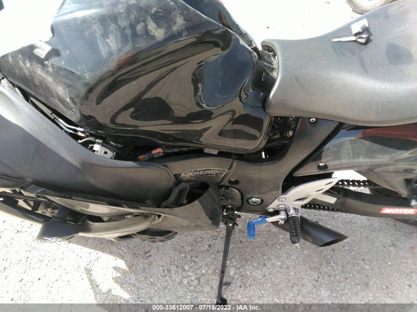 2019 SUZUKI GSX1300 RA JS1GX72B6K7100903