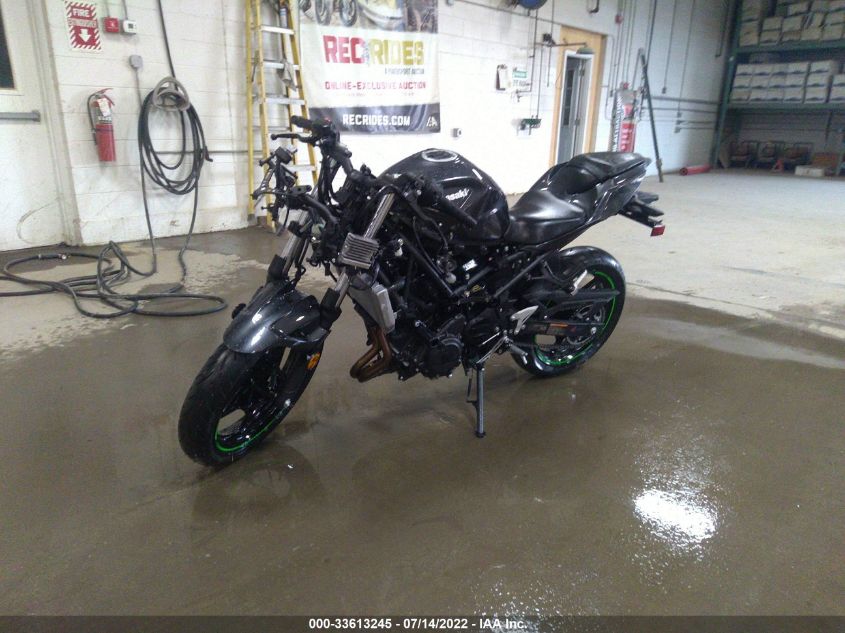 2022 KAWASAKI EX400 JKAEXKG12NDAG6327