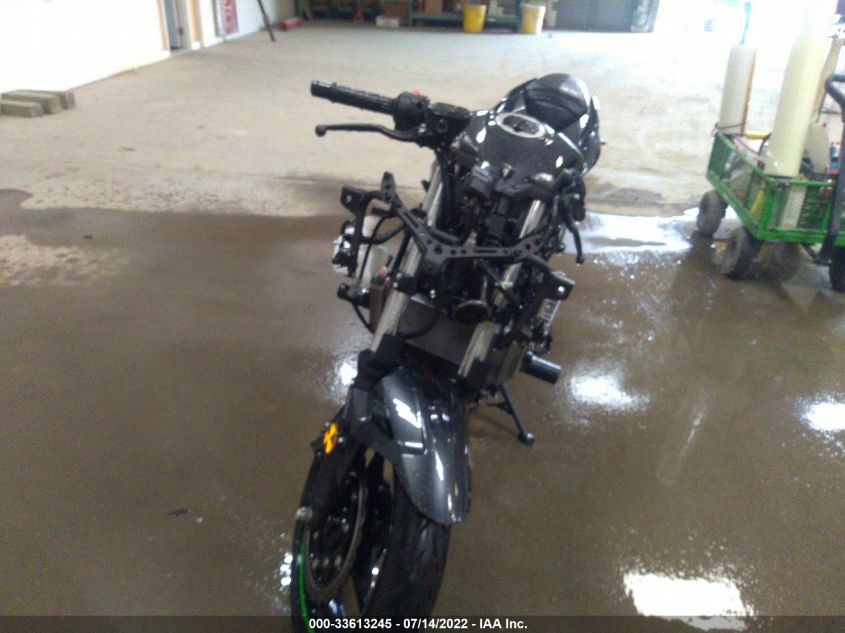 2022 KAWASAKI EX400 JKAEXKG12NDAG6327