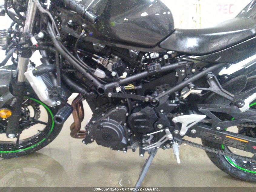 2022 KAWASAKI EX400 JKAEXKG12NDAG6327