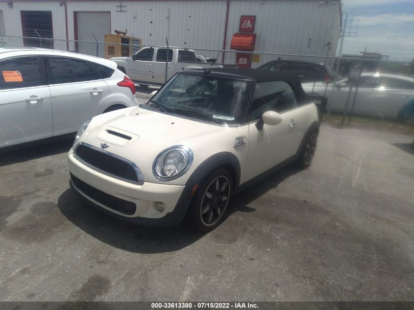 2013 MINI COOPER CONVERTIBLE S WMWZP3C5XDT550688