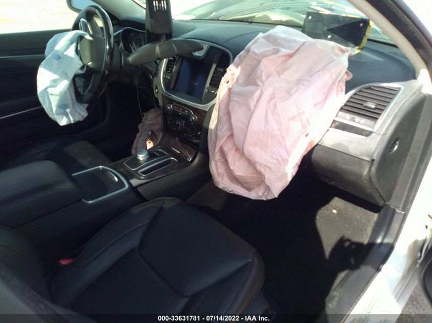 2019 CHRYSLER 300 LIMITED 2C3CCAEG3KH634244