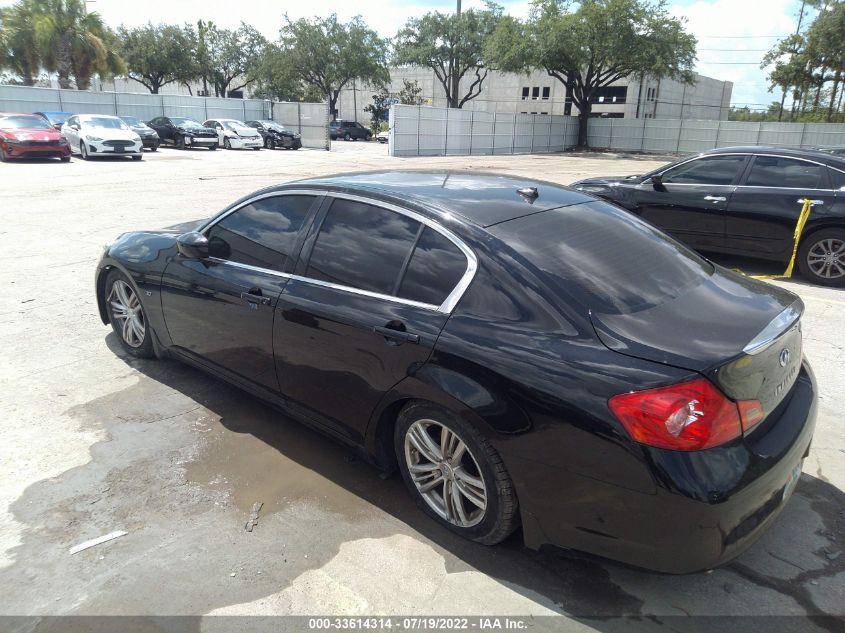 2015 INFINITI Q40 JN1CV6AP9FM502006