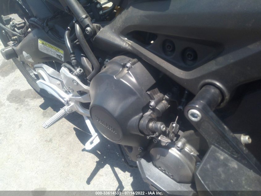 2017 YAMAHA FZ09 C JYARN53Y7HA000408