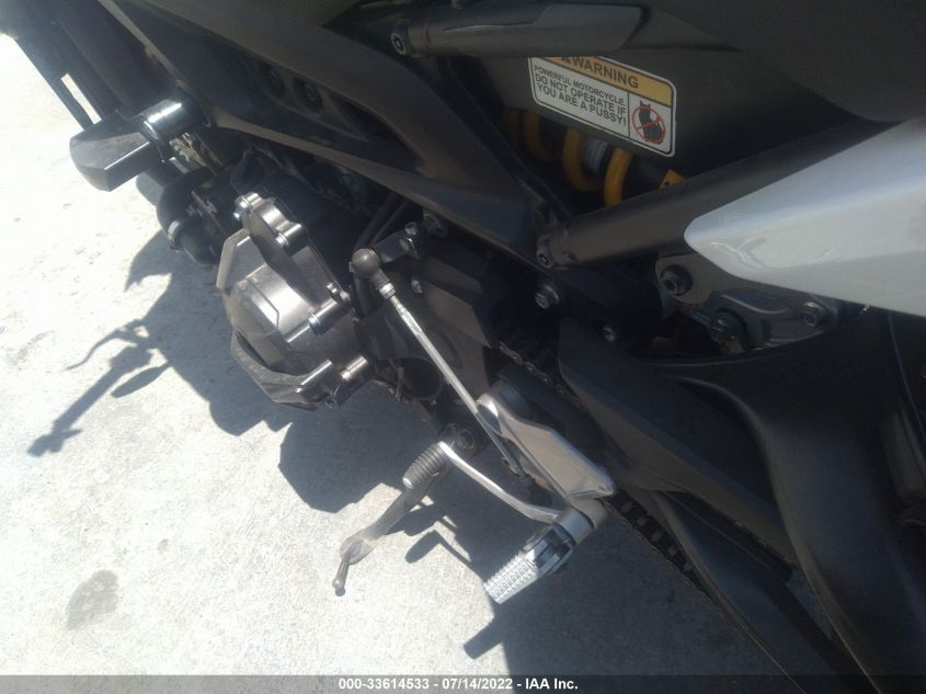 2017 YAMAHA FZ09 C JYARN53Y7HA000408