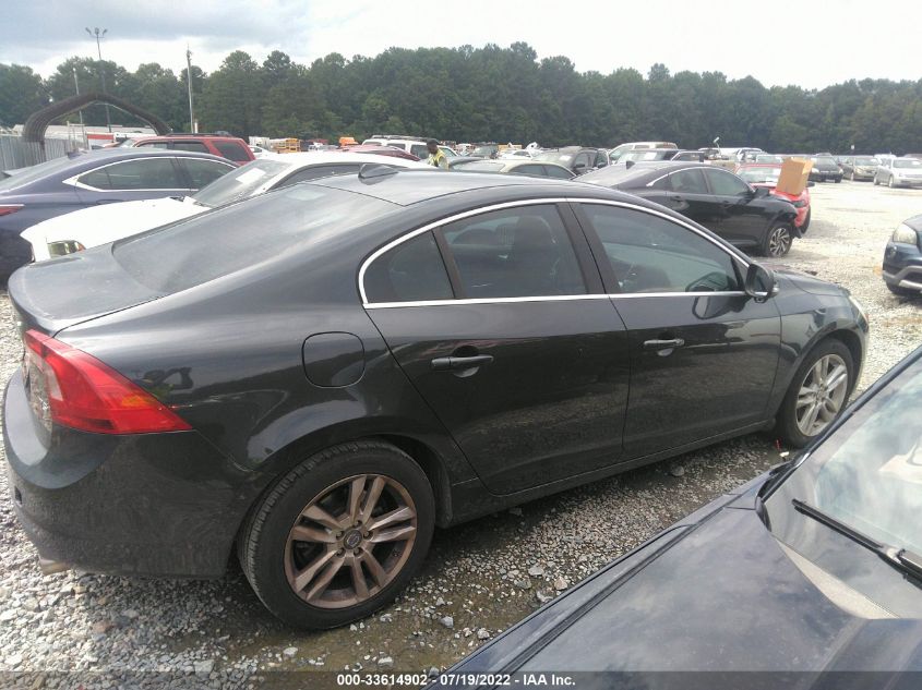 2013 VOLVO S60 T5 YV1612FS8D2183342