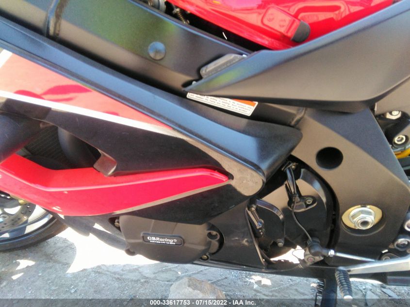 2006 SUZUKI GSX-R1000 JS1GT76A062108138