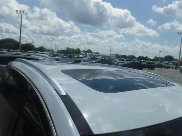 2021 BUICK ENCLAVE ESSENCE 5GAEVAKW8MJ143973