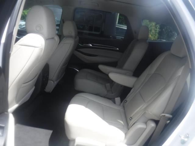 2021 BUICK ENCLAVE ESSENCE 5GAEVAKW8MJ143973