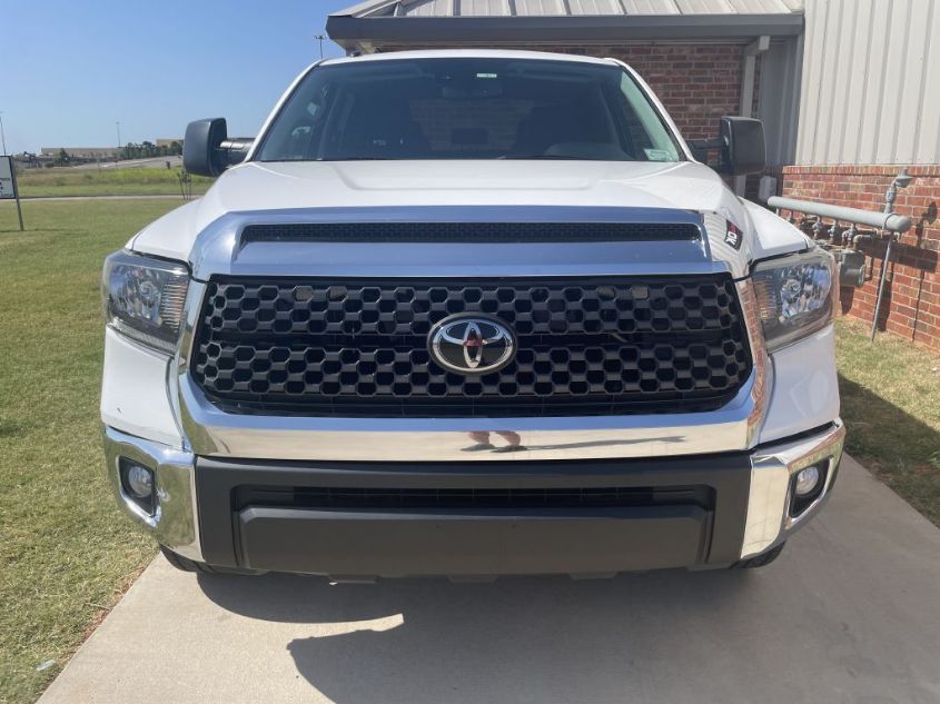 2019 TOYOTA TUNDRA CREWMAX SR5 5TFDW5F12KX801763