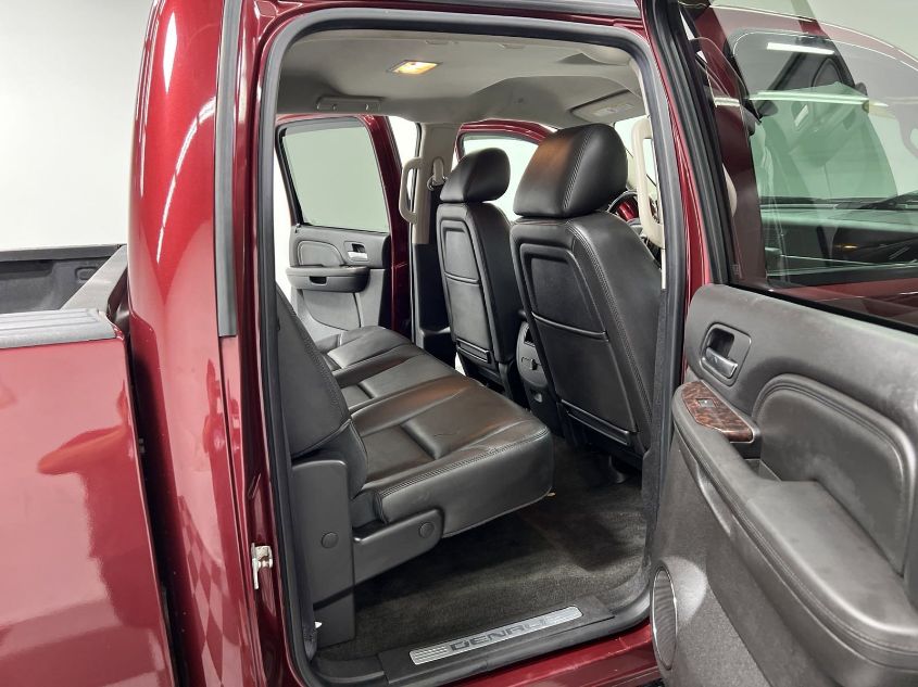 2014 GMC SIERRA 2500HD DENALI 1GT125EG1EF109797