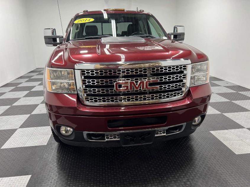 2014 GMC SIERRA 2500HD DENALI 1GT125EG1EF109797