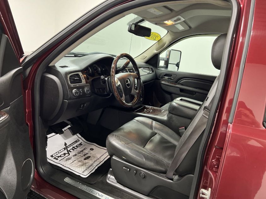 2014 GMC SIERRA 2500HD DENALI 1GT125EG1EF109797