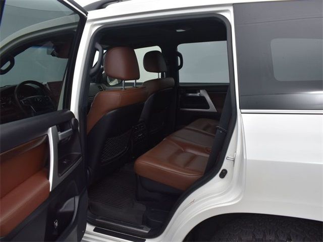 2018 TOYOTA LAND CRUISER JTMCY7AJ6J4073874