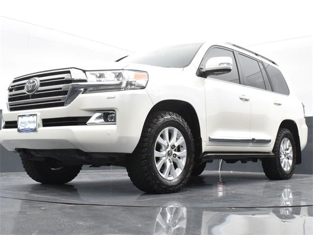 2018 TOYOTA LAND CRUISER JTMCY7AJ6J4073874