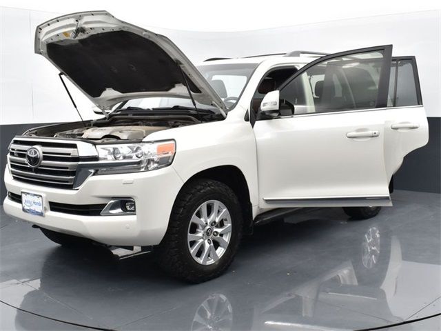 2018 TOYOTA LAND CRUISER JTMCY7AJ6J4073874