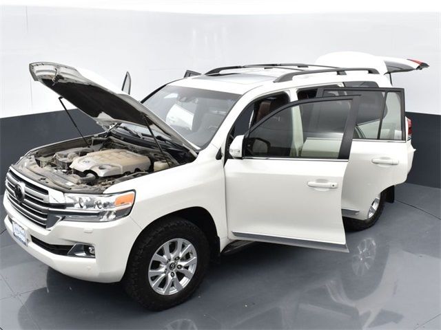 2018 TOYOTA LAND CRUISER JTMCY7AJ6J4073874