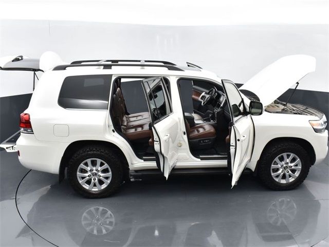 2018 TOYOTA LAND CRUISER JTMCY7AJ6J4073874