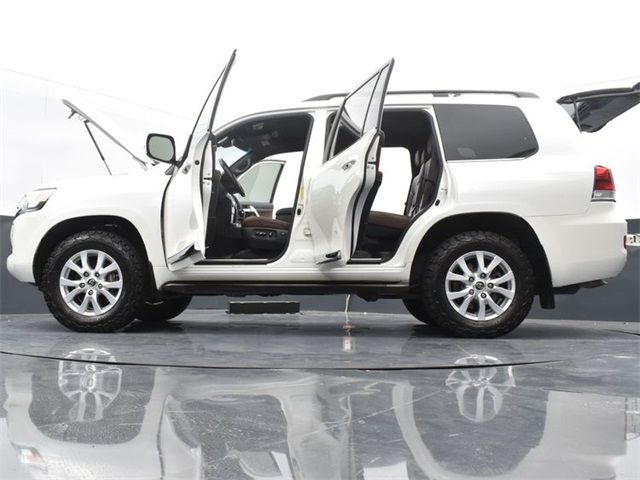 2018 TOYOTA LAND CRUISER JTMCY7AJ6J4073874