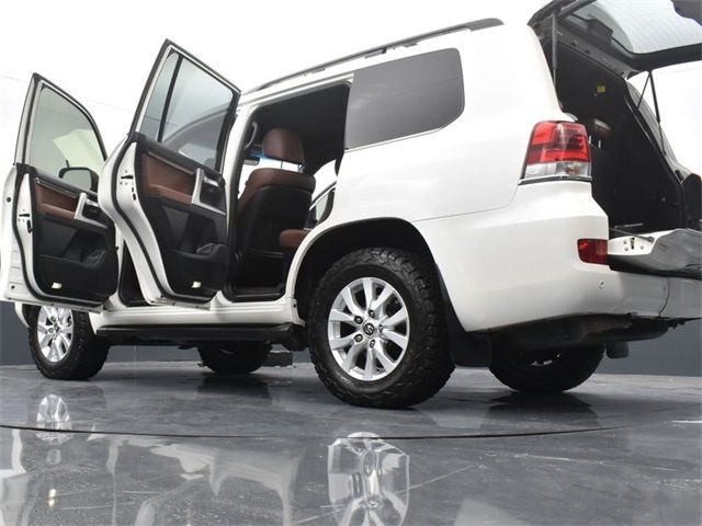 2018 TOYOTA LAND CRUISER JTMCY7AJ6J4073874