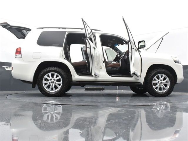2018 TOYOTA LAND CRUISER JTMCY7AJ6J4073874