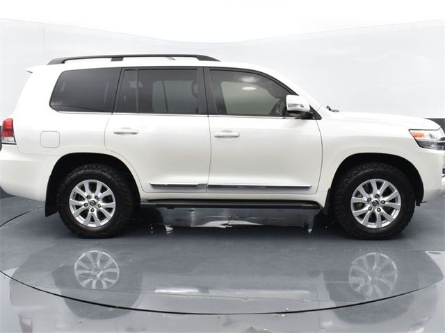 2018 TOYOTA LAND CRUISER JTMCY7AJ6J4073874