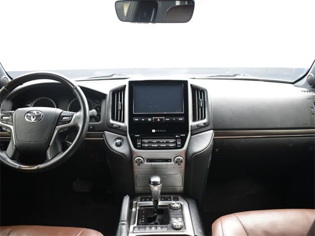 2018 TOYOTA LAND CRUISER JTMCY7AJ6J4073874