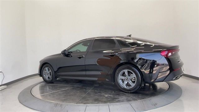 2021 KIA K5 LX 5XXG24J28MG023031