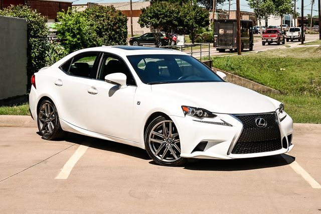 2016 LEXUS IS 300 JTHCM1D28G5010564