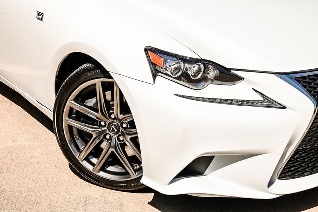 2016 LEXUS IS 300 JTHCM1D28G5010564