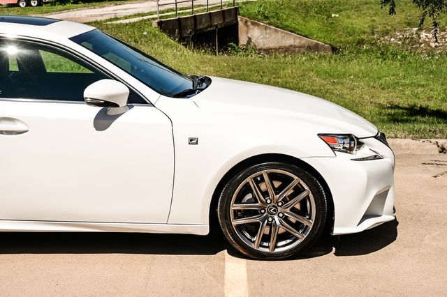 2016 LEXUS IS 300 JTHCM1D28G5010564