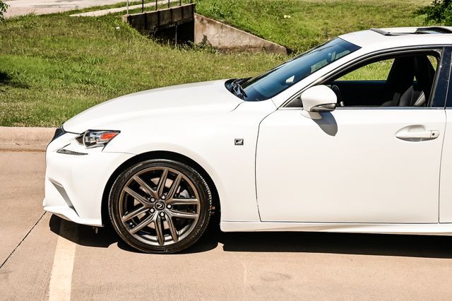 2016 LEXUS IS 300 JTHCM1D28G5010564