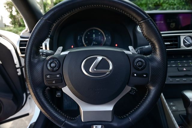 2016 LEXUS IS 300 JTHCM1D28G5010564