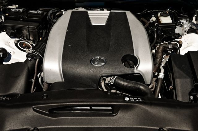 2016 LEXUS IS 300 JTHCM1D28G5010564