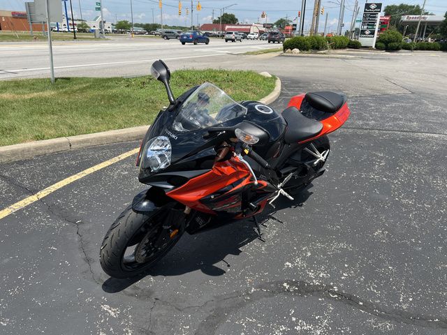 2007 SUZUKI GSX-R1000 JS1GT77A672110508