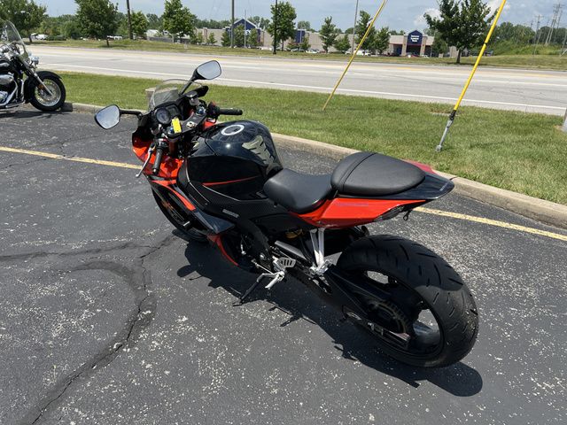 2007 SUZUKI GSX-R1000 JS1GT77A672110508