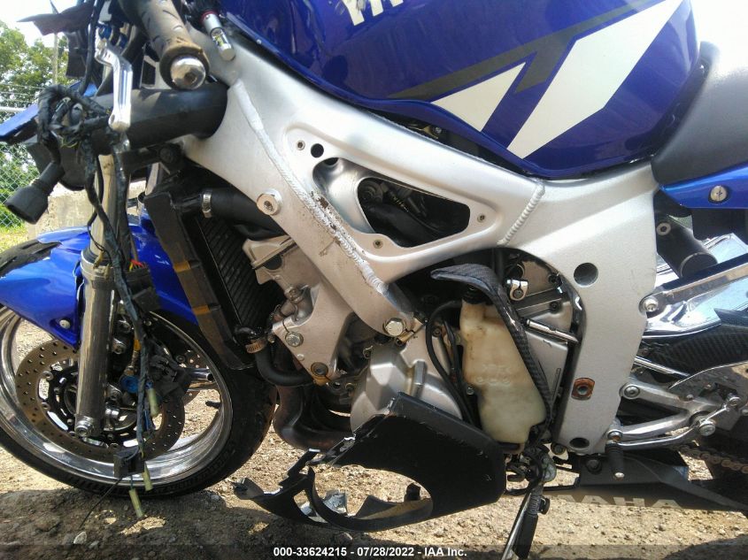 2000 YAMAHA YZFR6 L JYARJ04E2YA007012