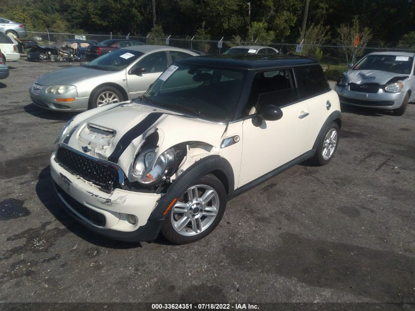 2013 MINI COOPER HARDTOP S WMWSV3C58DT388213