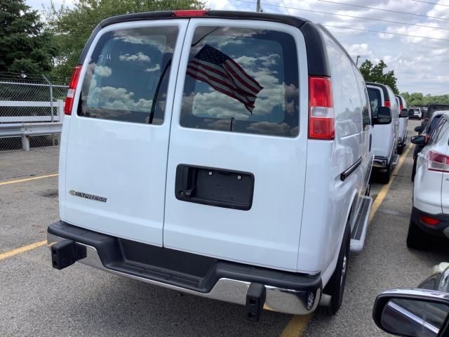 2021 CHEVROLET EXPRESS G2500 1GCWGAF71M1192688