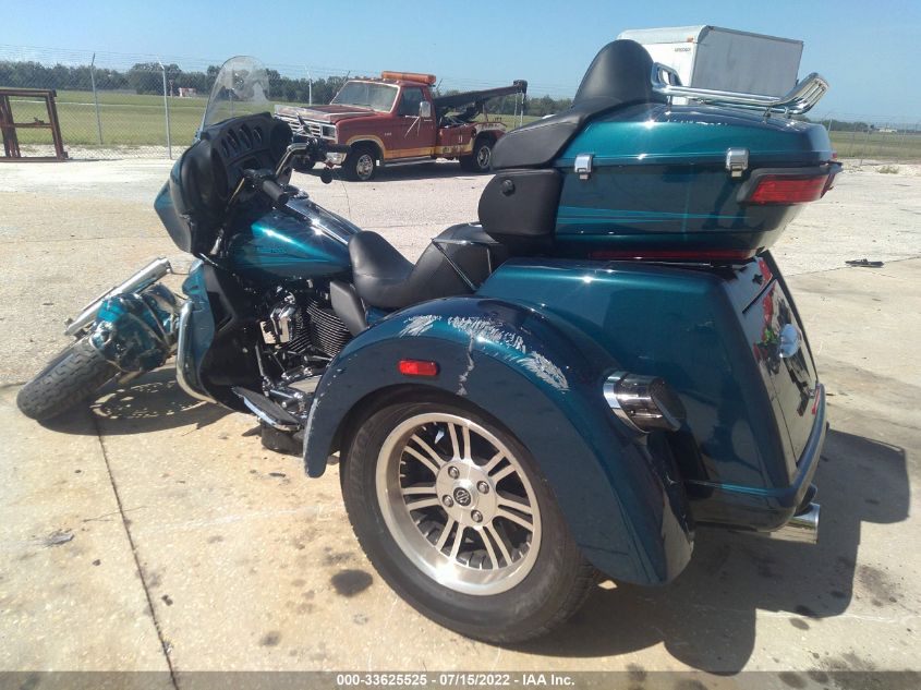 2020 HARLEY-DAVIDSON FLHTCUTG 1HD1MAF18LB859276
