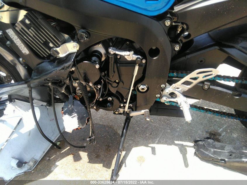 2014 SUZUKI GSX-R600 JS1GN7FA9E2100533