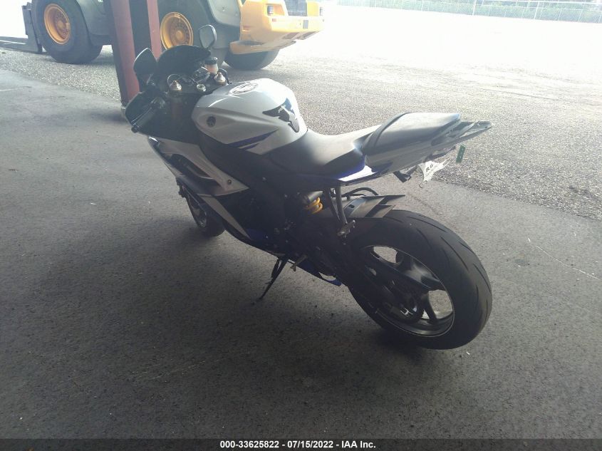 2014 YAMAHA YZFR6 JYARJ16E9EA030432